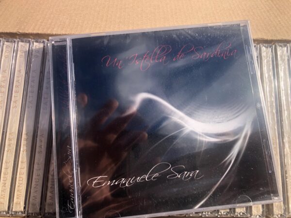 Album in supporto fisico Compact Disc "Un'Istella de Sardinia" di Emanuele Sara